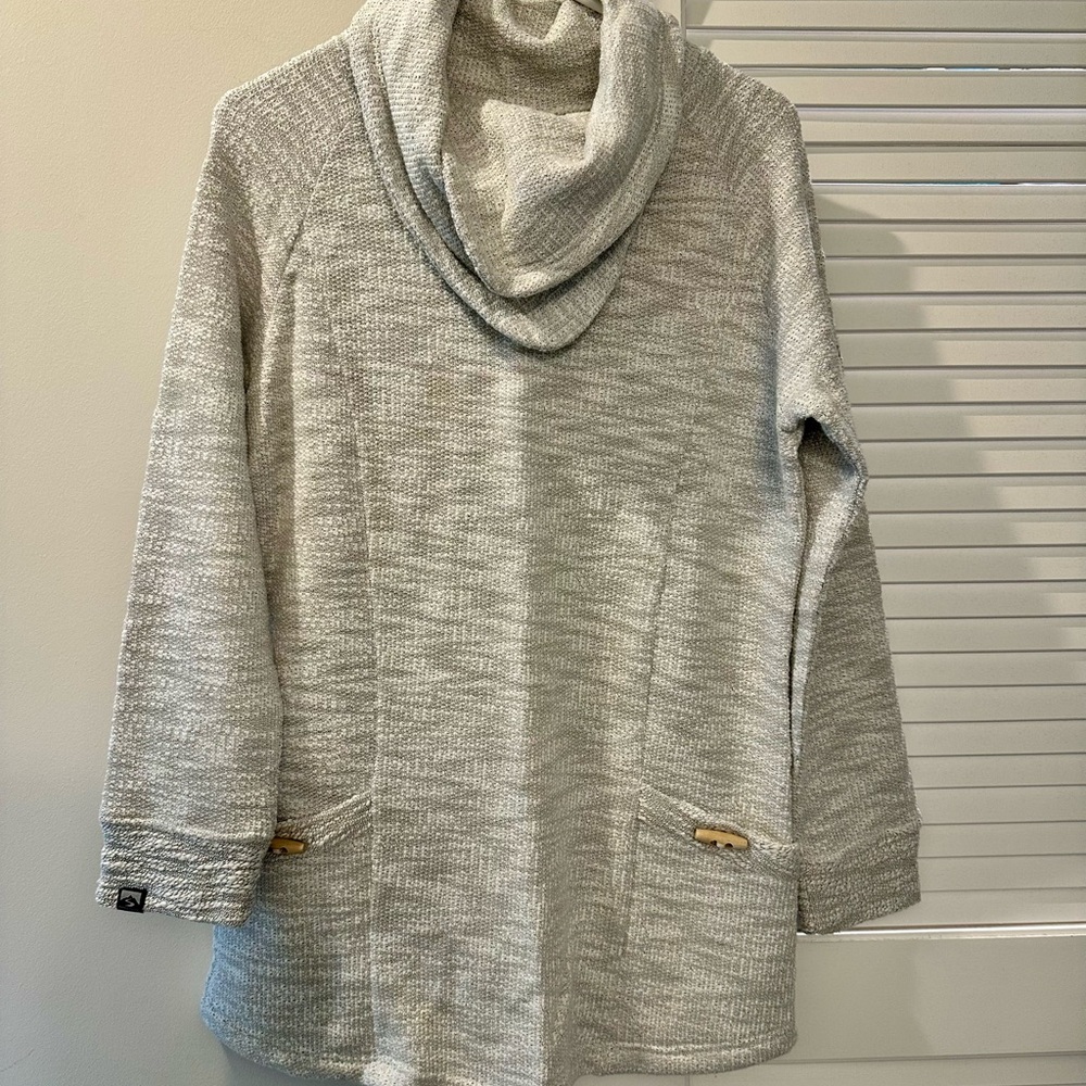 Cozy Gray Hooded Sweater